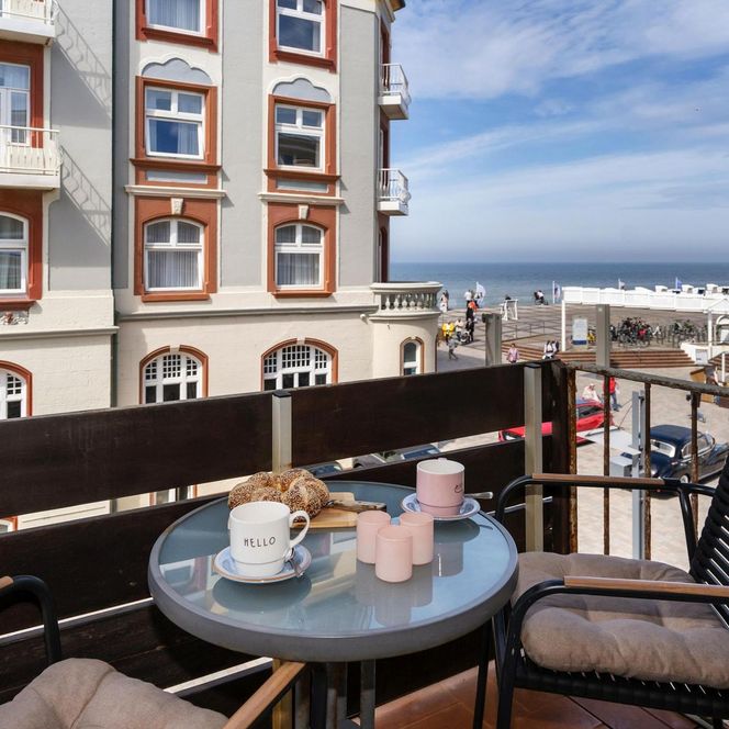 Balkon mit Meerblick