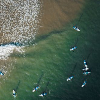 Sylter Surfer:innen aus der Luft aufgenommen