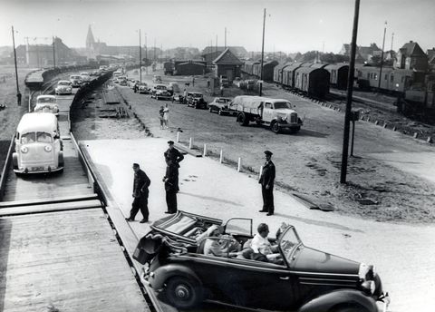 Autozug-Anfänge in Westerland am Gleis 46