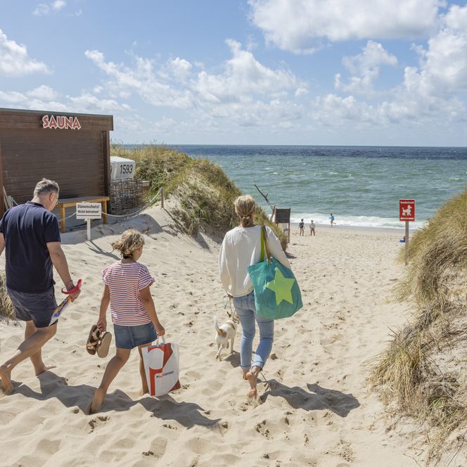 Familienausflug zum Strand in Rantum