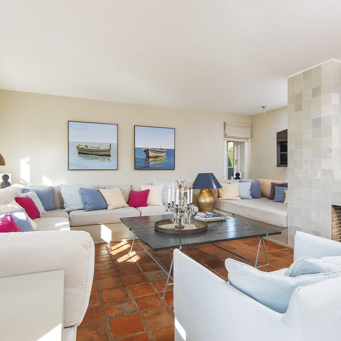 © A&M_Ferienhaus Kampen_Inselhaus Wohnzimmer mit Kamin