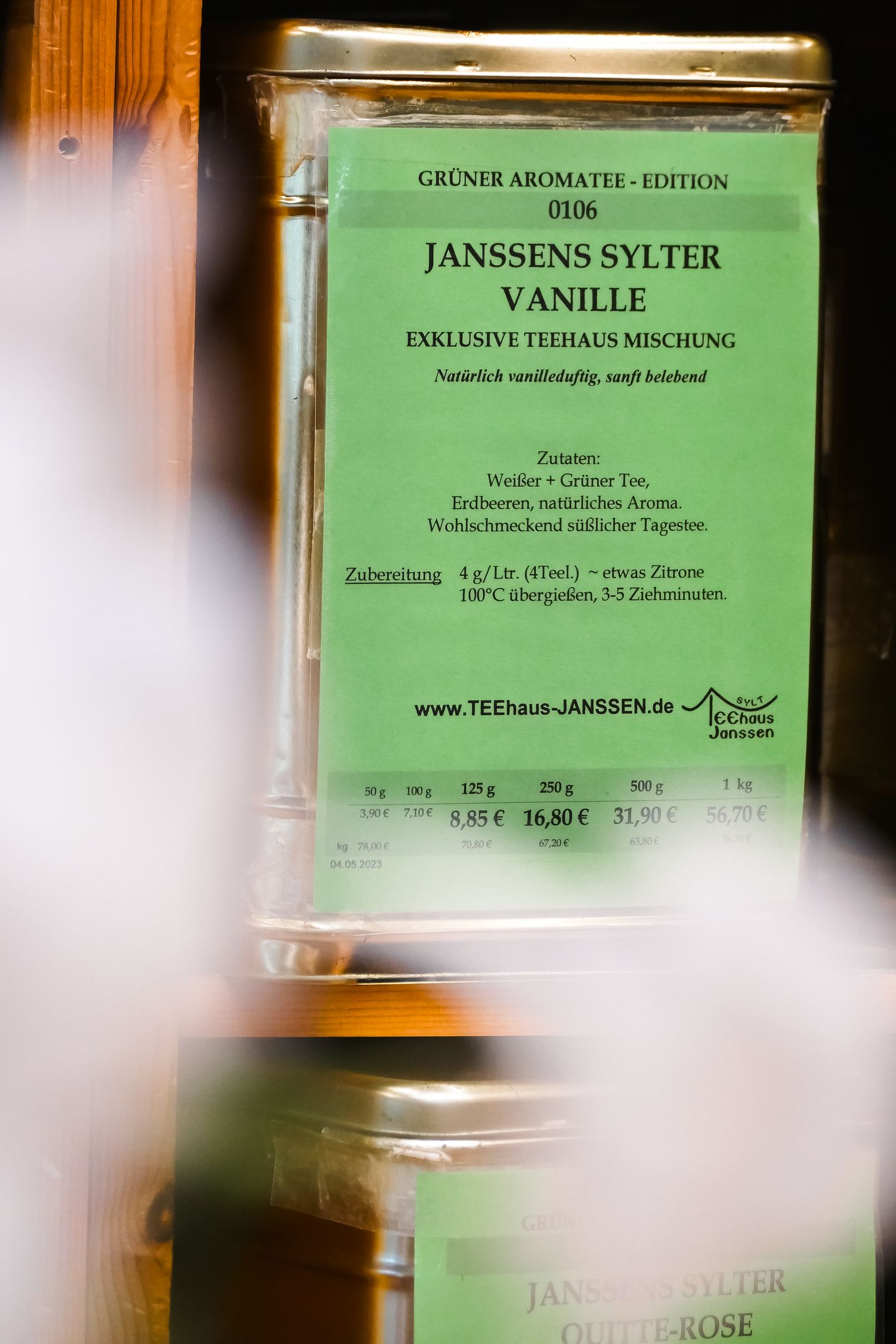 Metalldose mit grünem Etikett „Janssens Sylter Vanille“ 