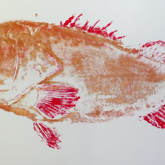 Fisch-Kunstwerk auf Tuch